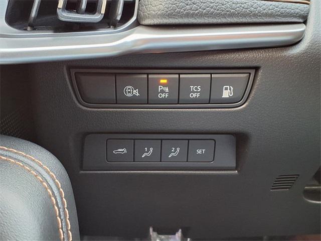 new 2025 Mazda CX-70 PHEV car, priced at $54,938