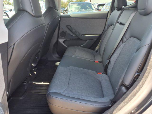 Tesla Model Y view 21