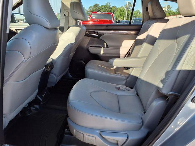 used 2023 Toyota Highlander car, priced at $38,800