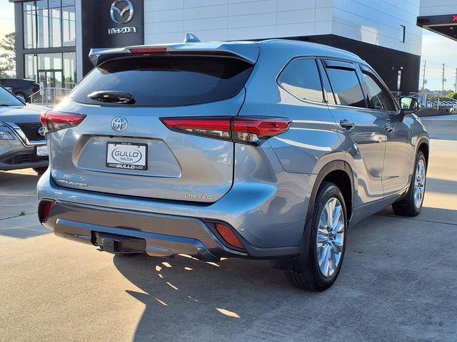 used 2023 Toyota Highlander car, priced at $38,800