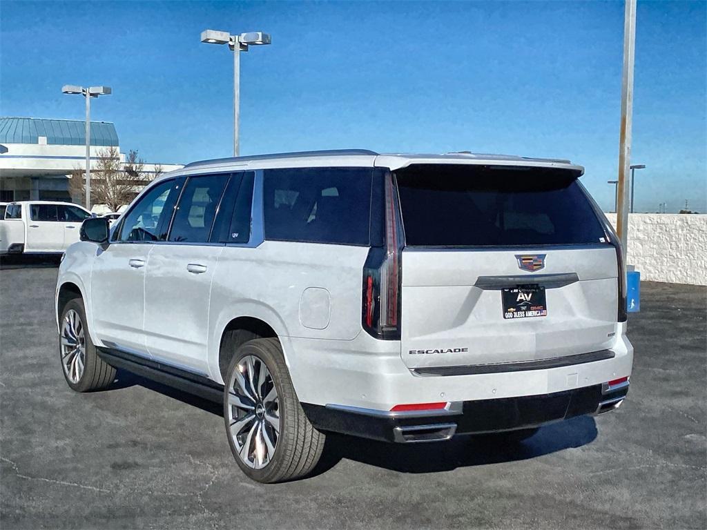 new 2026 Cadillac Escalade ESV car, priced at $118,280