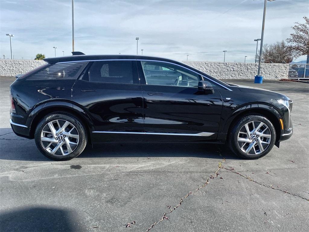 new 2026 Cadillac OPTIQ car, priced at $52,995