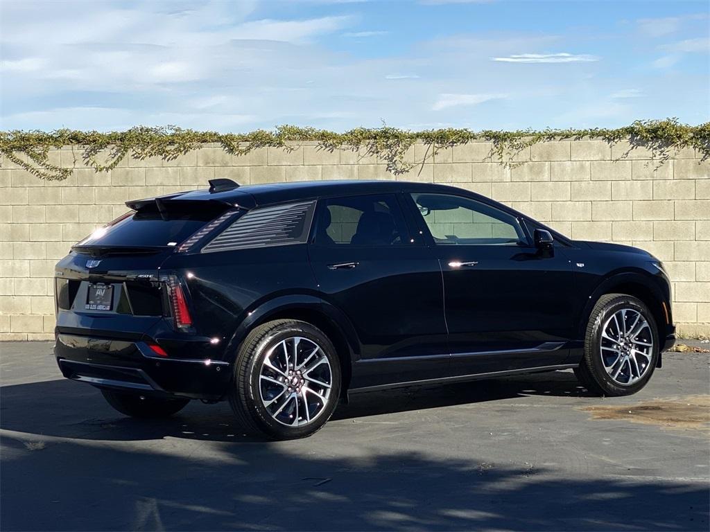 new 2026 Cadillac OPTIQ car, priced at $54,290