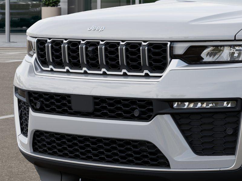new 2026 Jeep Grand Cherokee car, priced at $48,303