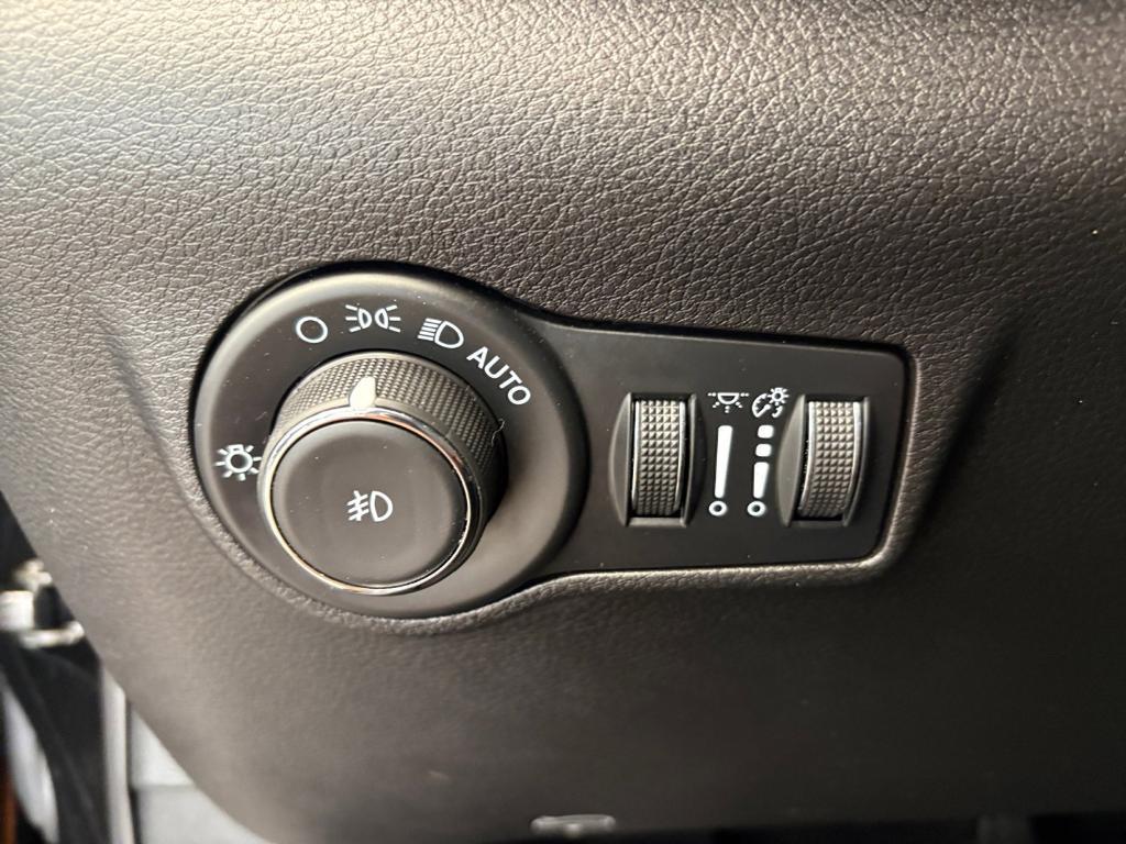 used 2022 Jeep Compass car, priced at $22,993