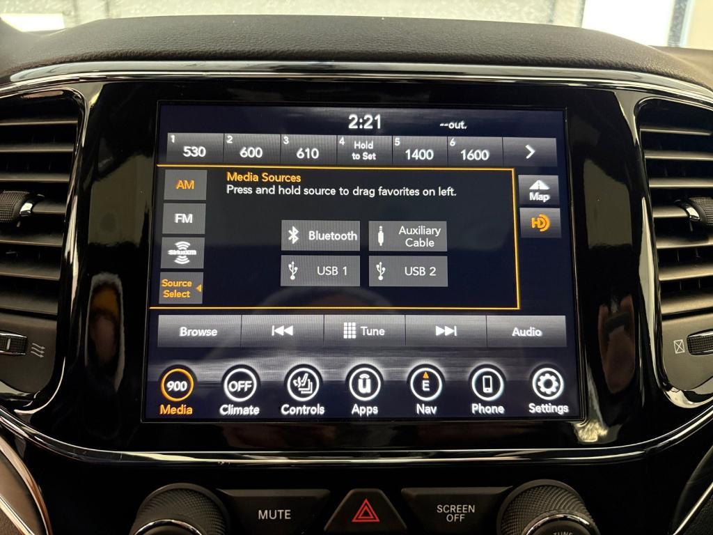 used 2021 Jeep Grand Cherokee car, priced at $27,492