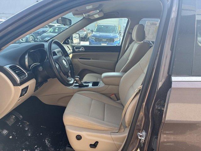 used 2021 Jeep Grand Cherokee car, priced at $23,991