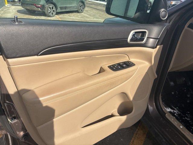 used 2021 Jeep Grand Cherokee car, priced at $23,991