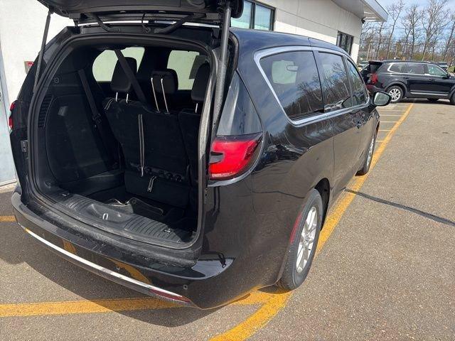 used 2025 Chrysler Pacifica car, priced at $32,891