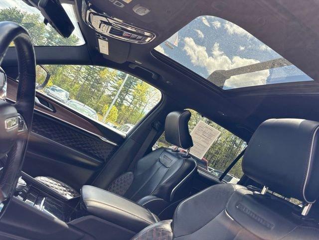 used 2023 Jeep Grand Cherokee L car, priced at $47,188