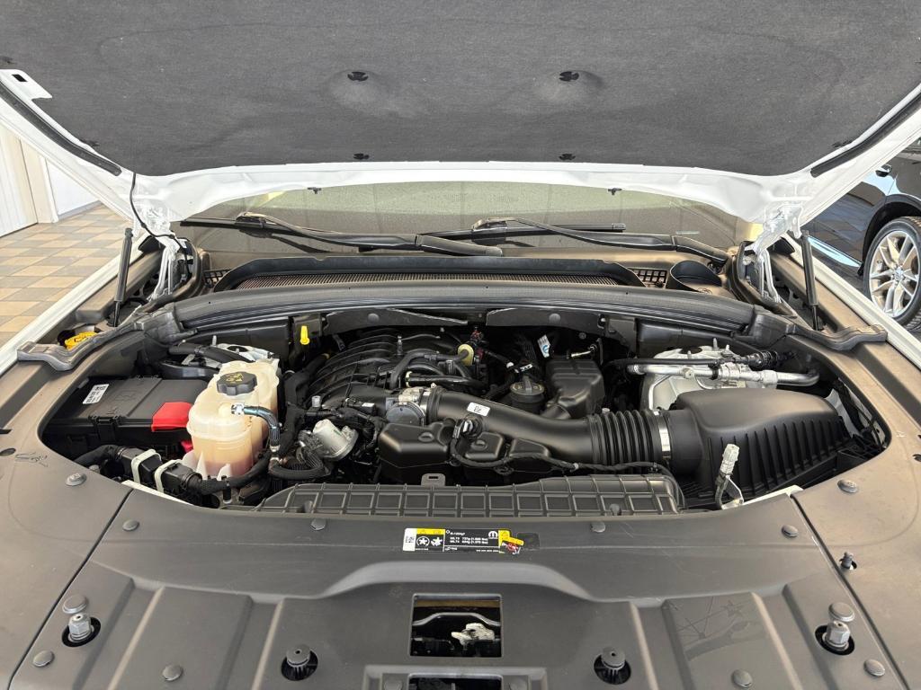 used 2023 Jeep Grand Cherokee car, priced at $32,492