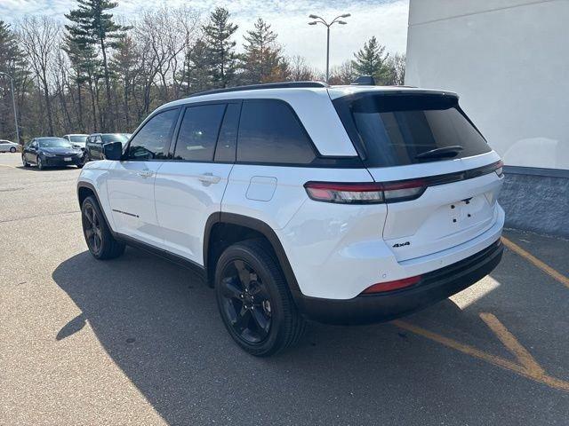 used 2023 Jeep Grand Cherokee car, priced at $34,990