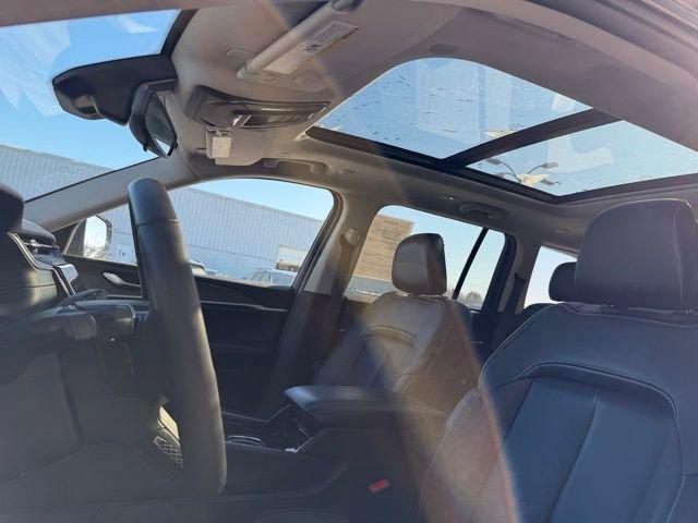 used 2023 Jeep Grand Cherokee car, priced at $35,921