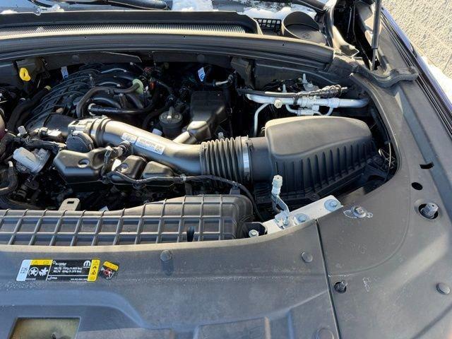 used 2023 Jeep Grand Cherokee car, priced at $35,921