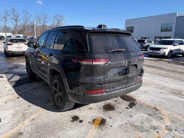 used 2023 Jeep Grand Cherokee car, priced at $35,921