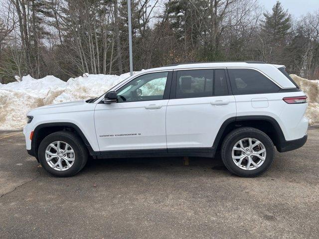 used 2023 Jeep Grand Cherokee car, priced at $35,990