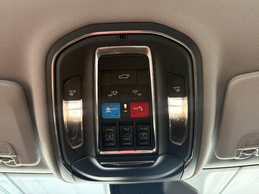 used 2023 Jeep Grand Cherokee car, priced at $34,755