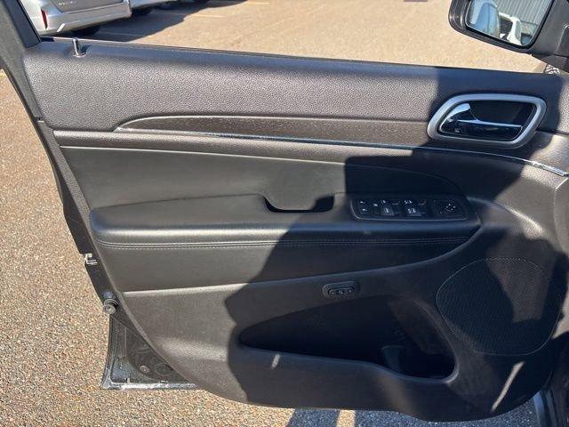 used 2018 Jeep Grand Cherokee car, priced at $19,198