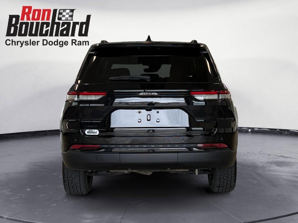used 2023 Jeep Grand Cherokee car, priced at $31,692
