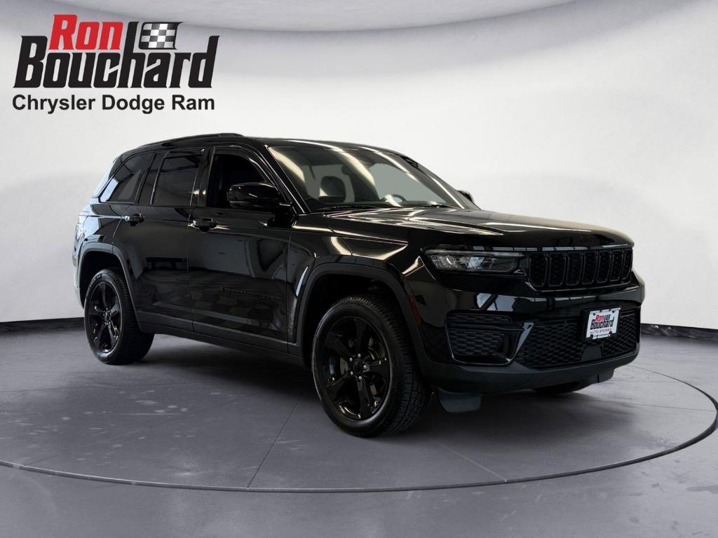 used 2023 Jeep Grand Cherokee car, priced at $31,881
