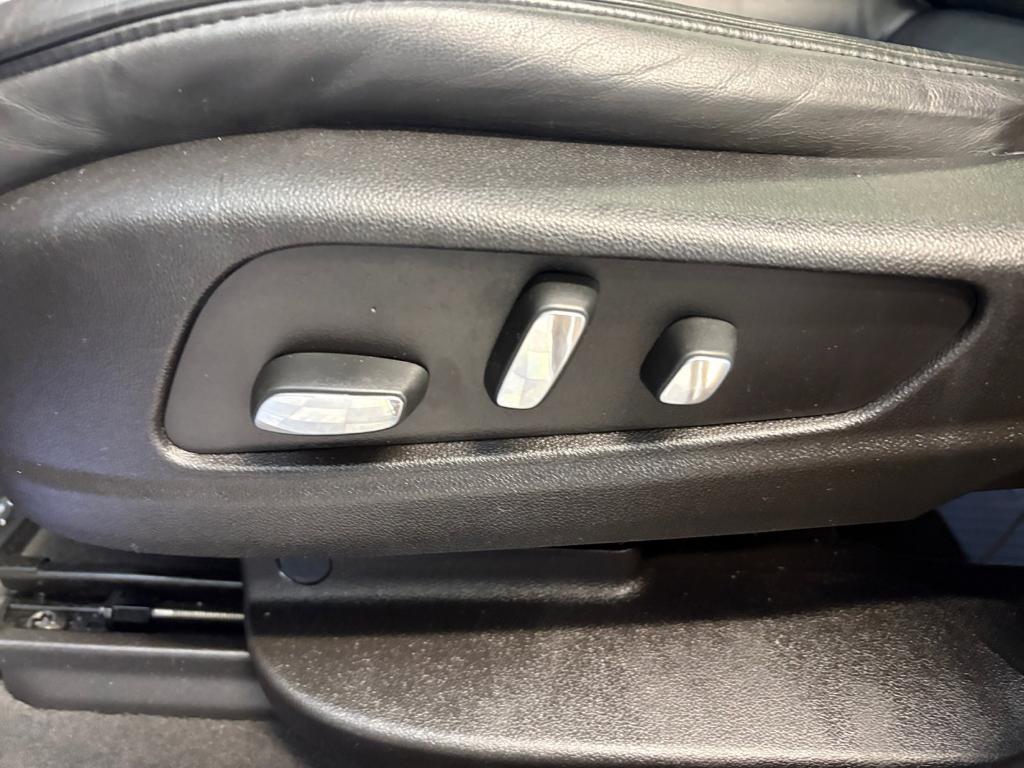 used 2018 Cadillac XT5 car, priced at $22,391