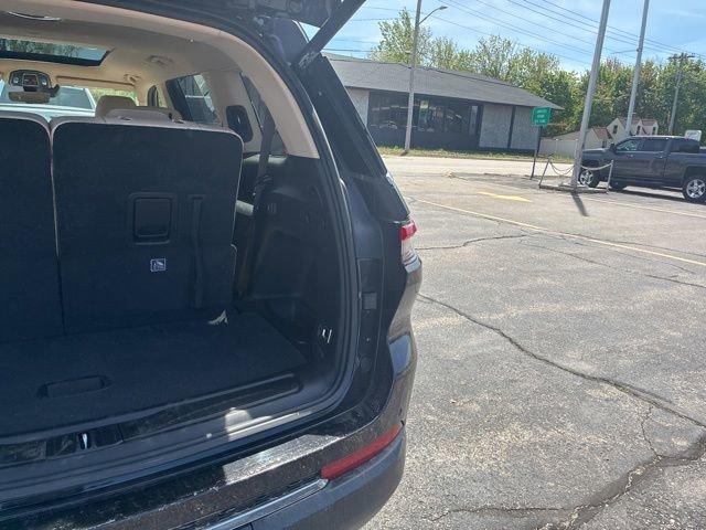 used 2022 Jeep Grand Cherokee L car, priced at $33,489