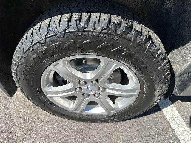 used 2019 GMC Acadia car, priced at $15,999