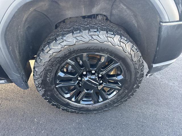 used 2022 GMC Sierra 2500 car, priced at $57,999