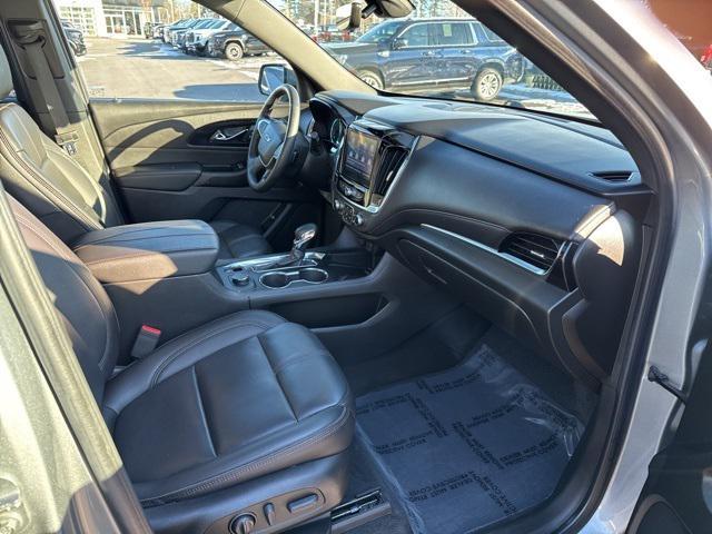 used 2023 Chevrolet Traverse car, priced at $34,999