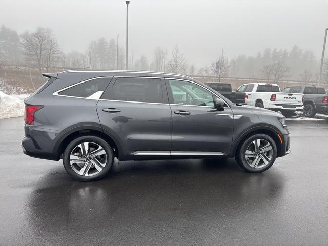 used 2023 Kia Sorento Hybrid car, priced at $27,787