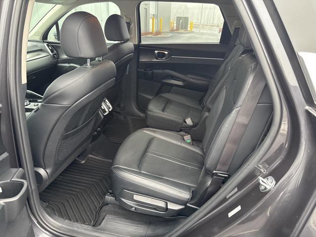 used 2023 Kia Sorento Hybrid car, priced at $27,787