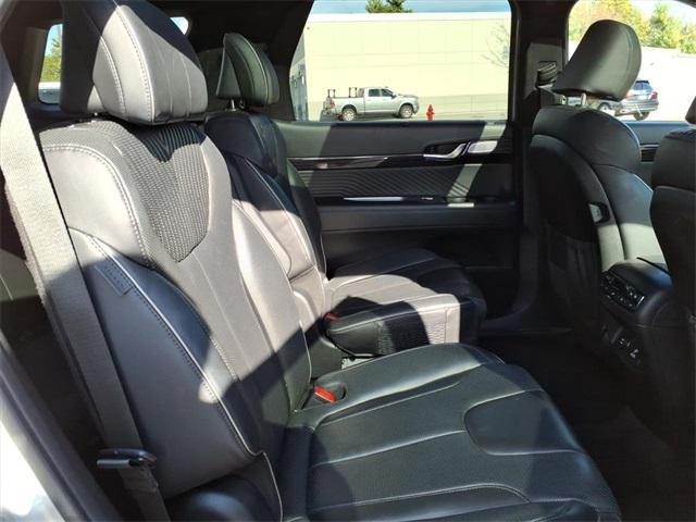 used 2024 Hyundai Palisade car, priced at $36,995