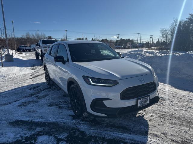 used 2025 Honda HR-V car, priced at $25,414