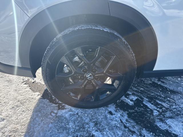 used 2025 Honda HR-V car, priced at $25,414