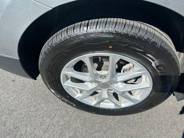 used 2024 Chevrolet Equinox car, priced at $21,995