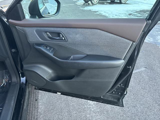 used 2023 Nissan Rogue car, priced at $18,995