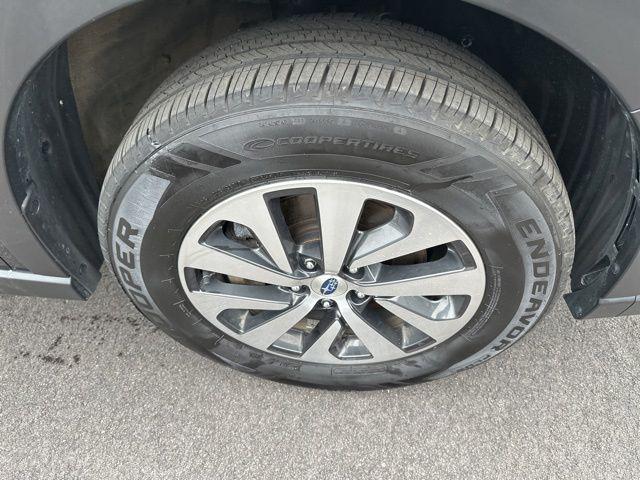 used 2024 Subaru Outback car, priced at $22,999