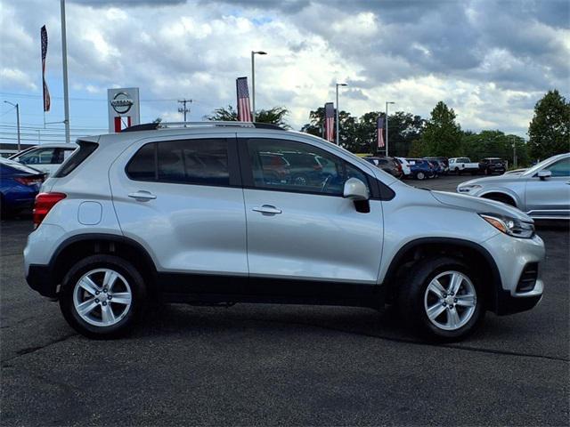 used 2022 Chevrolet Trax car, priced at $17,587
