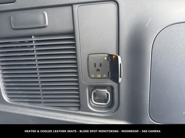 new 2026 Ford Expedition car, priced at $85,395