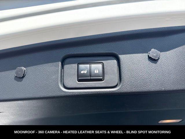 used 2024 Nissan Pathfinder car, priced at $29,995