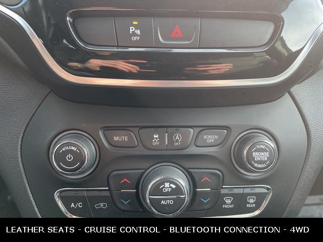 used 2020 Jeep Cherokee car, priced at $17,995