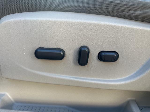 used 2015 Ford Escape car, priced at $6,994