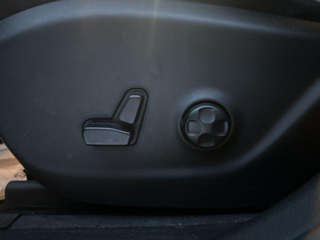 used 2019 Jeep Cherokee car, priced at $9,694