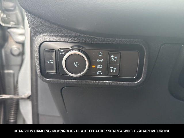 used 2025 Ford Explorer car, priced at $38,995