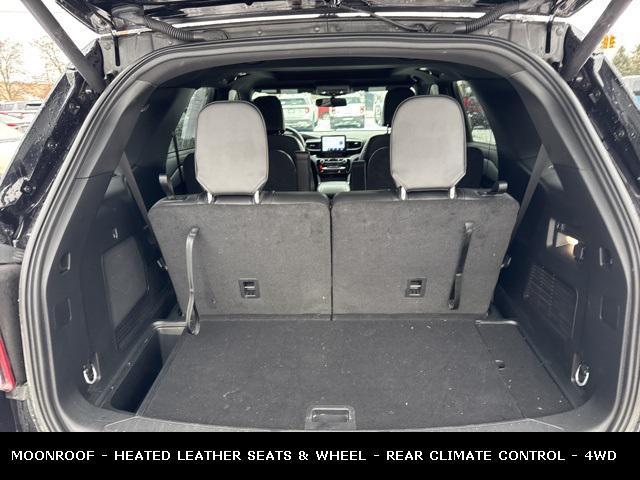 used 2024 Ford Explorer car, priced at $39,995