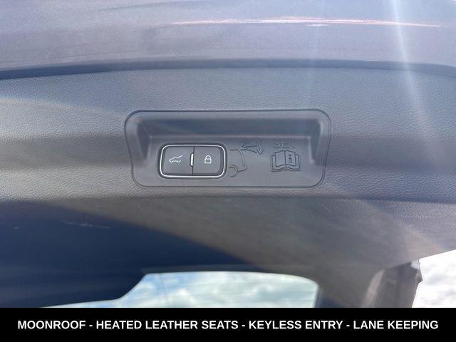 used 2024 Ford Explorer car, priced at $35,995