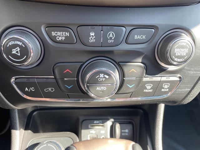 used 2017 Jeep Cherokee car, priced at $9,995