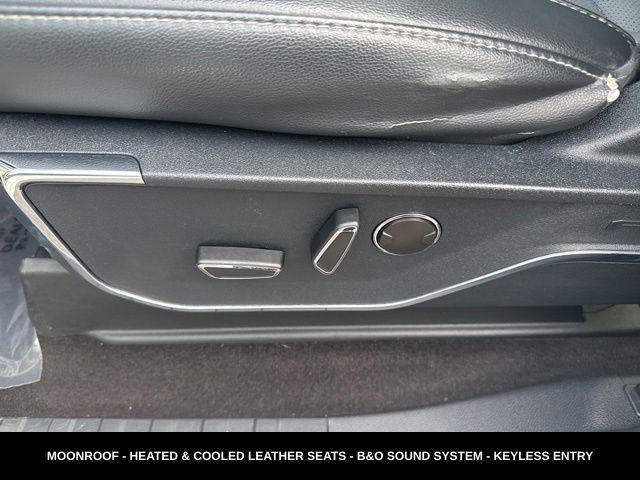 used 2021 Ford F-150 car, priced at $35,995