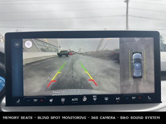 used 2023 Ford Escape car, priced at $21,994