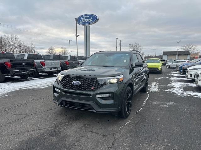 used 2024 Ford Explorer car, priced at $43,995